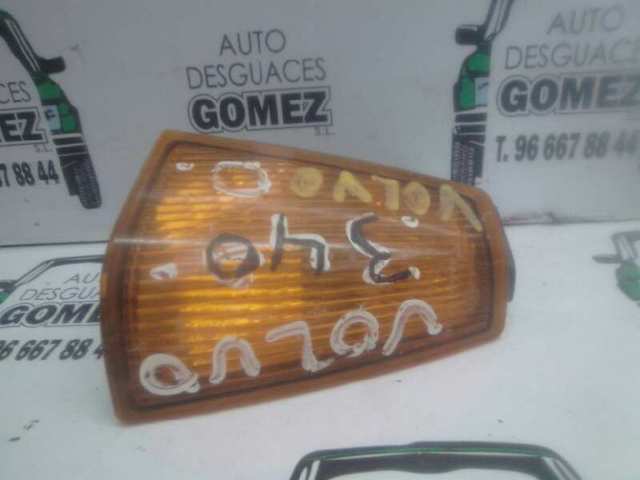 Kierunkowskaz prawy Volvo 340/360 343, 345