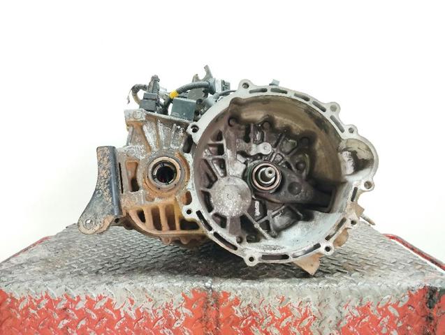 Mechaniczna skrzynia biegów w komplecie 4300023200 HYUNDAI