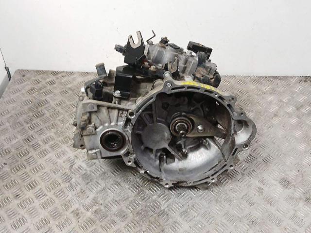 Mechaniczna skrzynia biegów w komplecie 4300023310 HYUNDAI