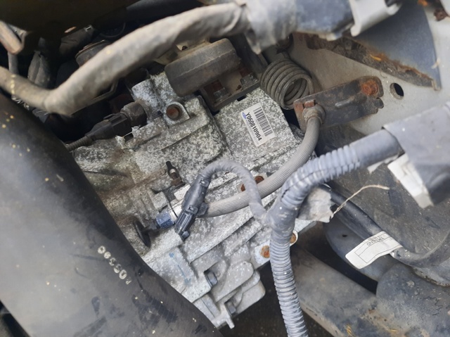 Mechaniczna skrzynia biegów w komplecie 4300038050 HYUNDAI