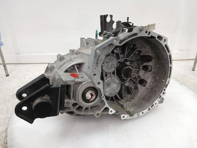 Mechaniczna skrzynia biegów w komplecie 4300038050 HYUNDAI