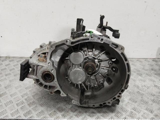 Mechaniczna skrzynia biegów w komplecie 4300038050 HYUNDAI