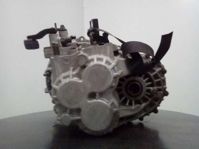 Mechaniczna skrzynia biegów w komplecie 4300038050 HYUNDAI