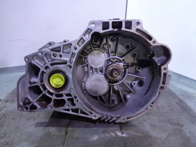Mechaniczna skrzynia biegów w komplecie 4300038070 HYUNDAI