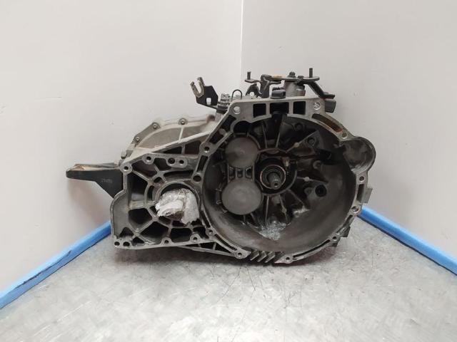 Mechaniczna skrzynia biegów w komplecie 4300038070 HYUNDAI