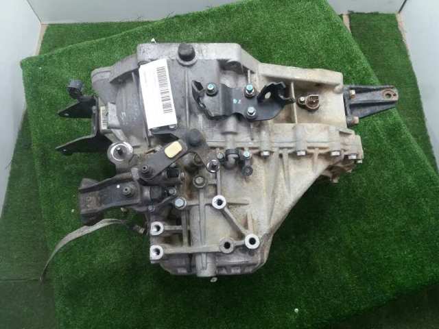Mechaniczna skrzynia biegów w komplecie 4300038070 HYUNDAI