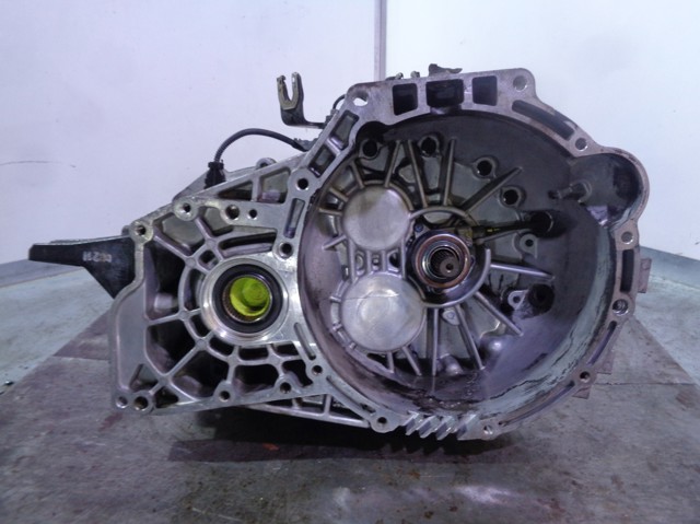Mechaniczna skrzynia biegów w komplecie 4300038070 HYUNDAI