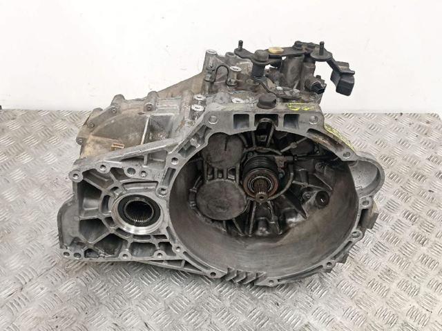 Mechaniczna skrzynia biegów w komplecie 4300038070 HYUNDAI