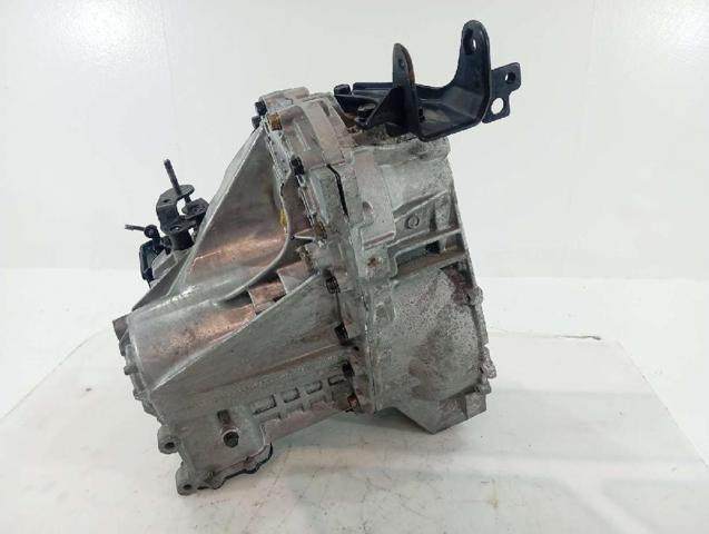 Mechaniczna skrzynia biegów w komplecie KIA Cerato 1 LD