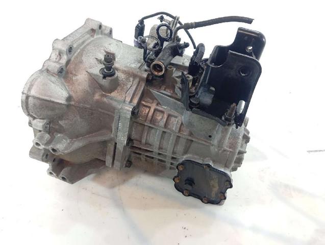 Mechaniczna skrzynia biegów w komplecie KIA Cerato 1 LD