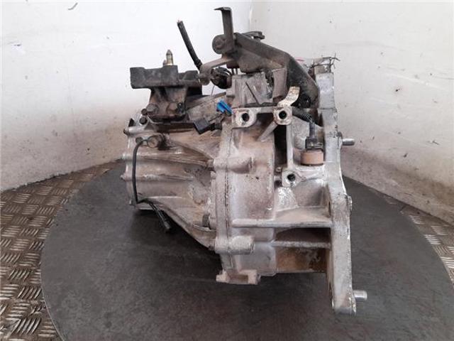 Mechaniczna skrzynia biegów w komplecie Hyundai Santa Fe 1 SM