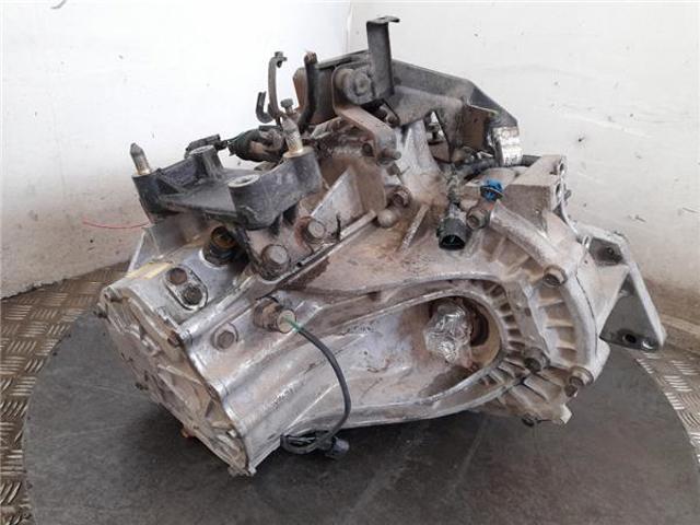 Mechaniczna skrzynia biegów w komplecie Hyundai Santa Fe 1 SM