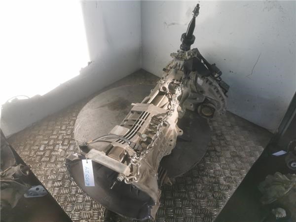 Mechaniczna skrzynia biegów w komplecie do KIA Sorento JC
