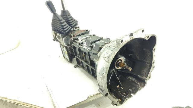 Mechaniczna skrzynia biegów w komplecie do Hyundai Galloper JK