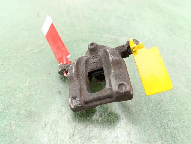 Zacisk hamulcowy tylny lewy 43019SWWG00 HONDA