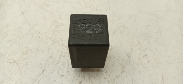 Przekaźnik sterownika wycieraczek 431955531 VAG