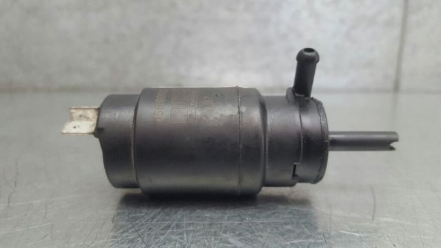 Pompka spryskiwacza szyby przedniej 431955651 VAG