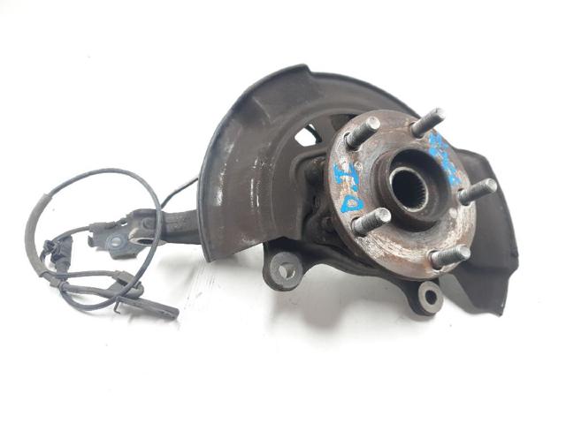 Czop (zwrotnica) przedni lewy 4321202170 TOYOTA