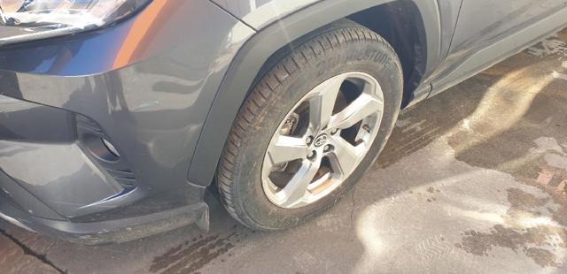 Zwrotnica Toyota Rav4
