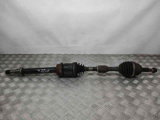 Półoś napędowa przednia prawa 4341005320 TOYOTA