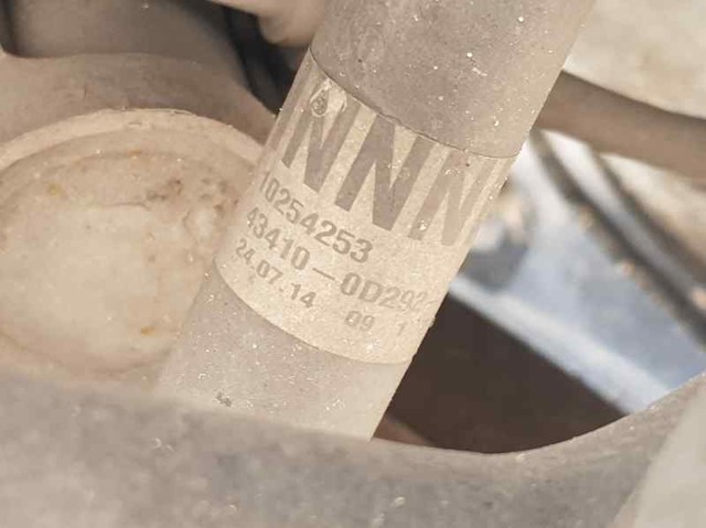 Półoś napędowa przednia prawa Toyota Yaris P13