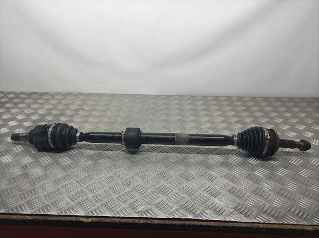Półoś napędowa przednia prawa 434100F090 TOYOTA