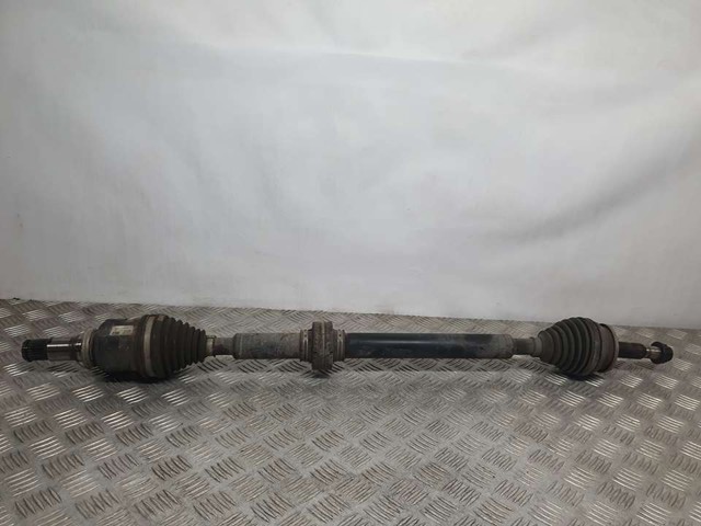 Półoś napędowa przednia prawa 4341047031 TOYOTA