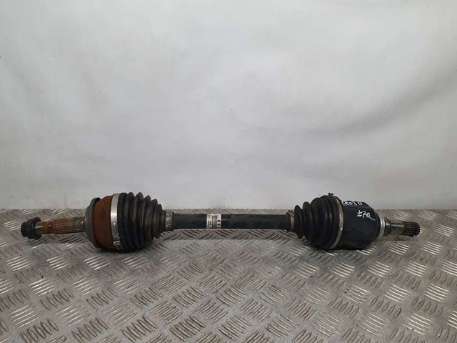 Półoś napędowa przednia lewa 4342002B30 TOYOTA