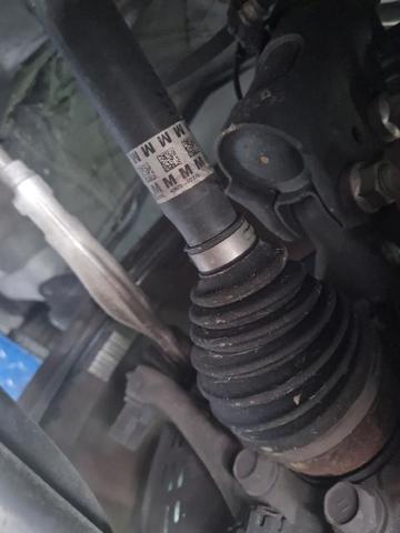 Półoś napędowa przednia lewa do Toyota Yaris MXP
