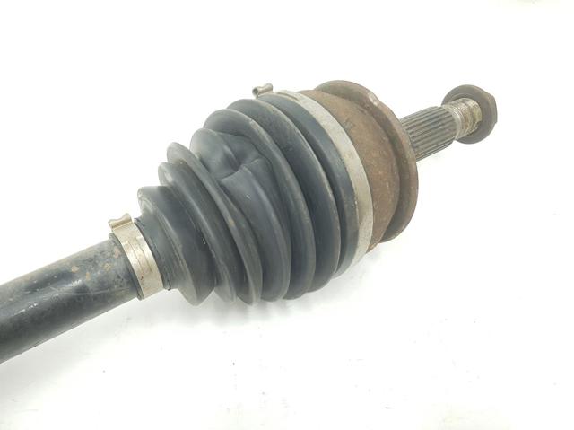 Półoś napędowa przednia 434300K030 Toyota