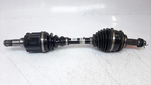 Półoś napędowa przednia 434300K080 TOYOTA