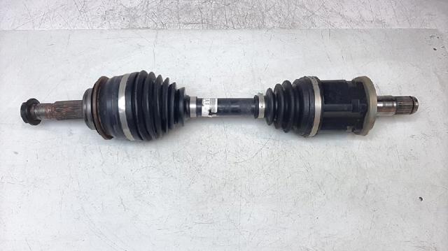 Półoś napędowa przednia 434300K080 TOYOTA