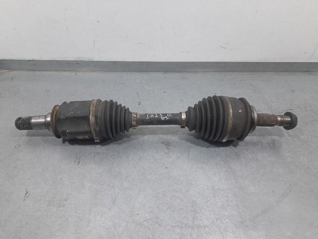 Półoś napędowa przednia 4343060082 TOYOTA