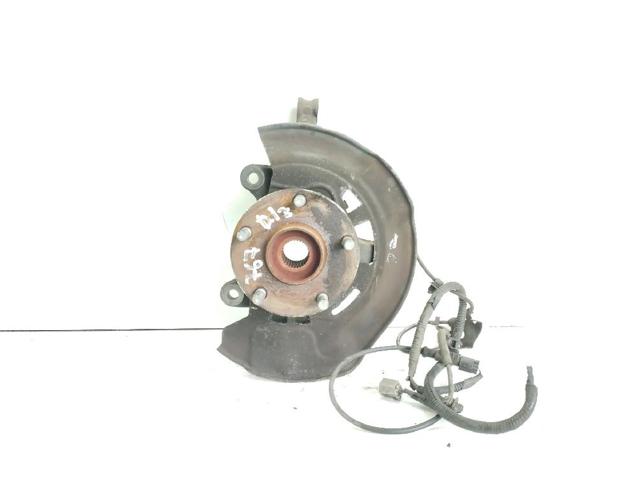 Piasta przednia 4355002020 TOYOTA