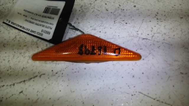 Powtarzacz kierunkowskazu na błotniku 4364357 FORD