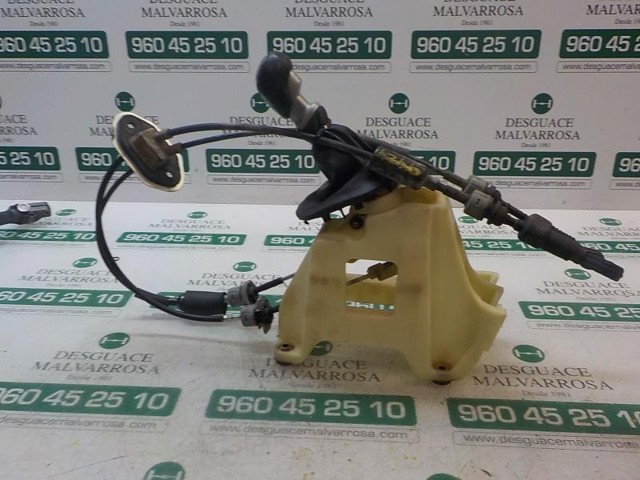 Mechanizm zmiany biegów (cięgno) 437003U410WK HYUNDAI