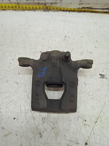 Zacisk hamulcowy tylny prawy 440011KD0A NISSAN