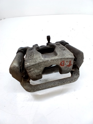 Zacisk hamulcowy tylny prawy 440011KD0A NISSAN