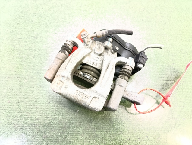 Zacisk hamulcowy tylny prawy 440014CA2A NISSAN