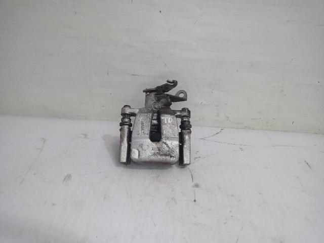 440018001R Renault (RVI)