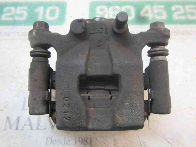 Zacisk hamulcowy tylny prawy 44001EM11A NISSAN