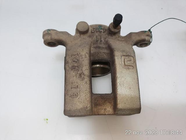 Zacisk hamulcowy tylny prawy 44001JY00A RENAULT