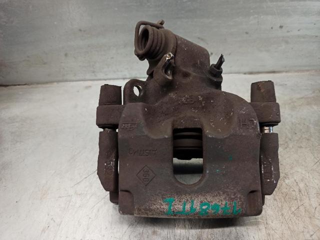 440110006R Renault (RVI)