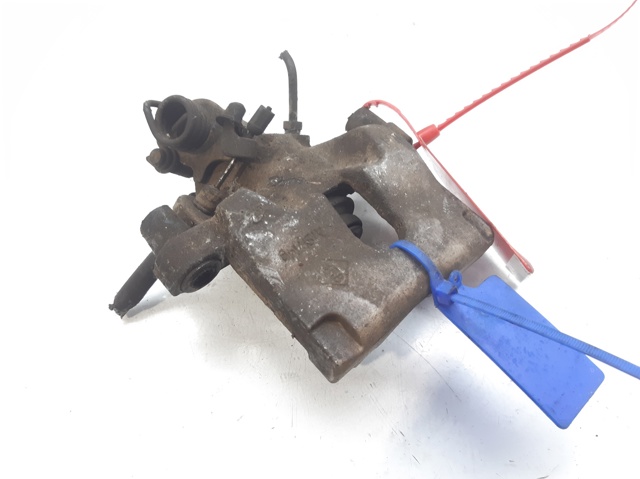Zacisk hamulcowy tylny lewy 440110006R RENAULT