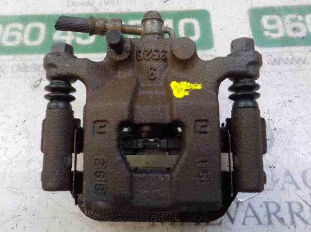 Zacisk hamulcowy tylny lewy 440111KD0A NISSAN