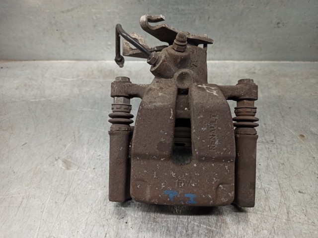 440119906R Renault (RVI)