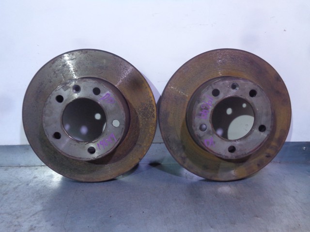 Tarcza hamulcowa przednia 4403038 OPEL