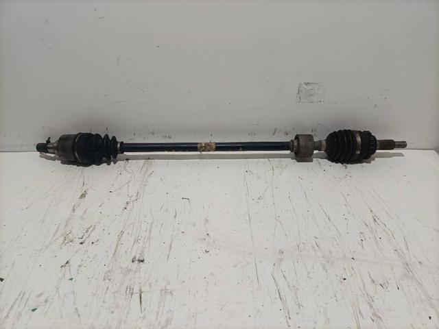 Półoś napędowa przednia prawa 4410172K00 SUZUKI