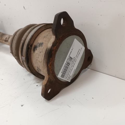 Przegub homokinetyczny przedni zewnętrzny 4410260A10000 SUZUKI