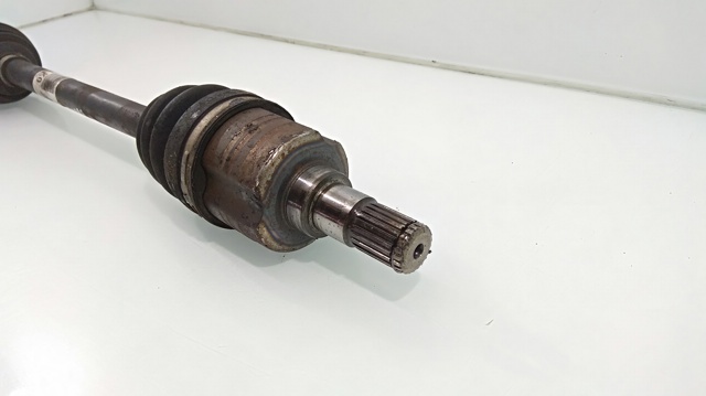 Półoś napędowa przednia lewa 4410272K00 SUZUKI